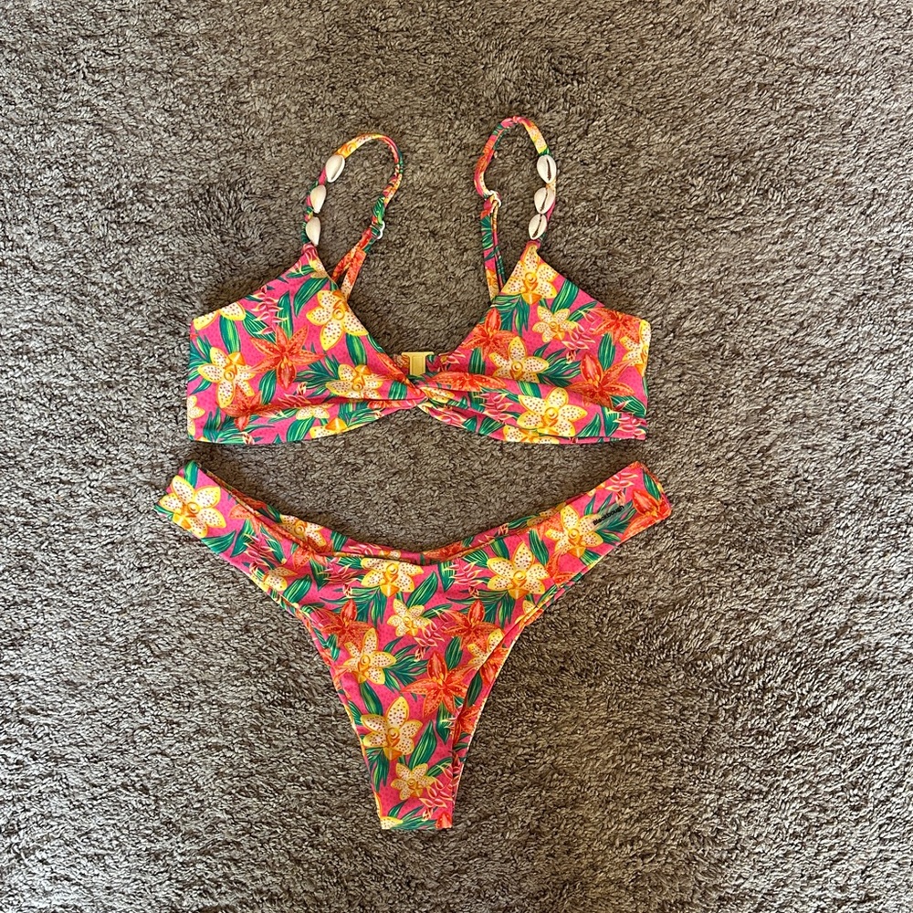 Blackbough Swim Bikini